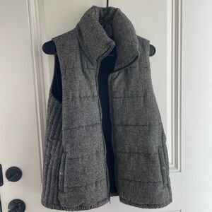 Old Navy Herringbone Vest with Black Lining